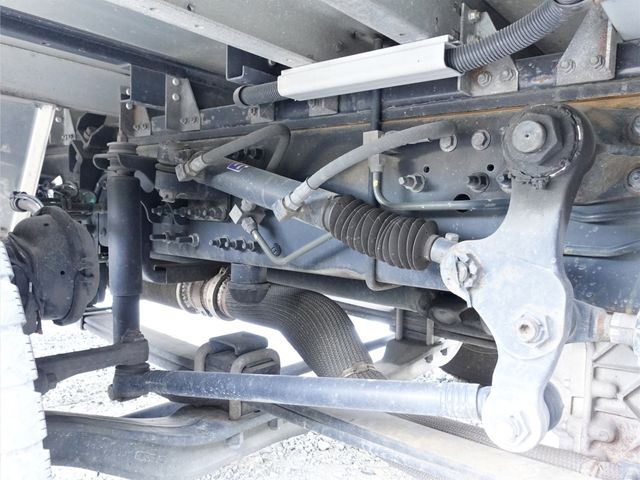 NISSAN DIESEL Quon 2018