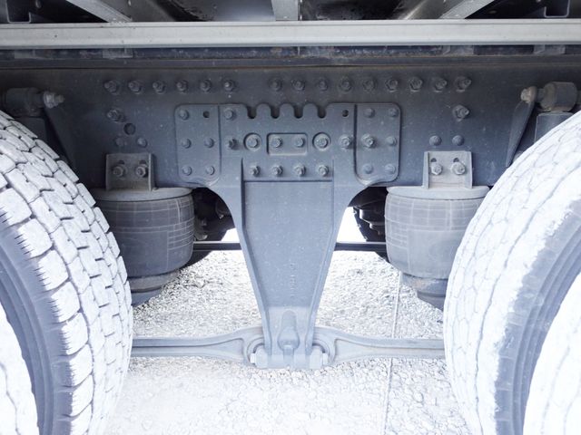 NISSAN DIESEL Quon 2018