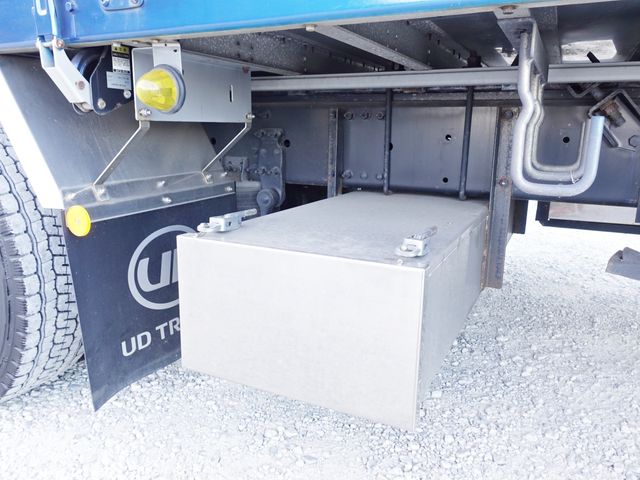 NISSAN DIESEL Quon 2018