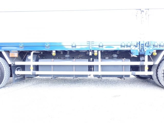 NISSAN DIESEL Quon 2018