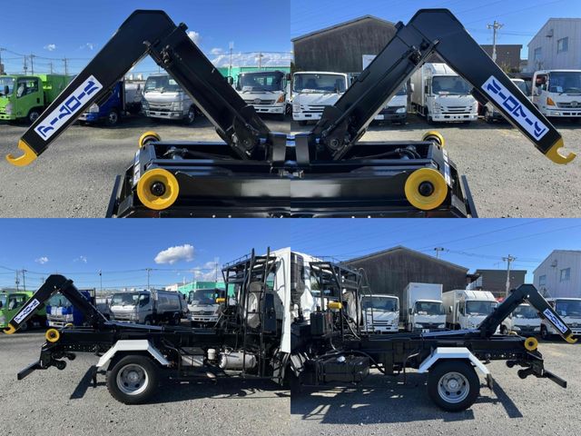 MITSUBISHI FUSOU FIGHTER 2006