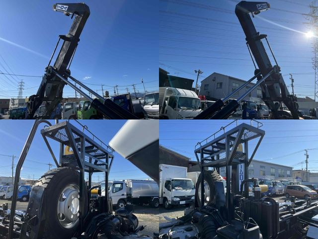 MITSUBISHI FUSOU FIGHTER 2006