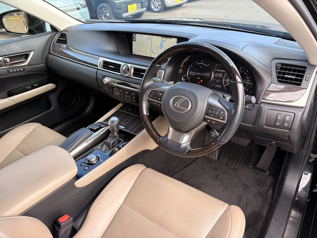 TOYOTA LEXUS GS300h 2017