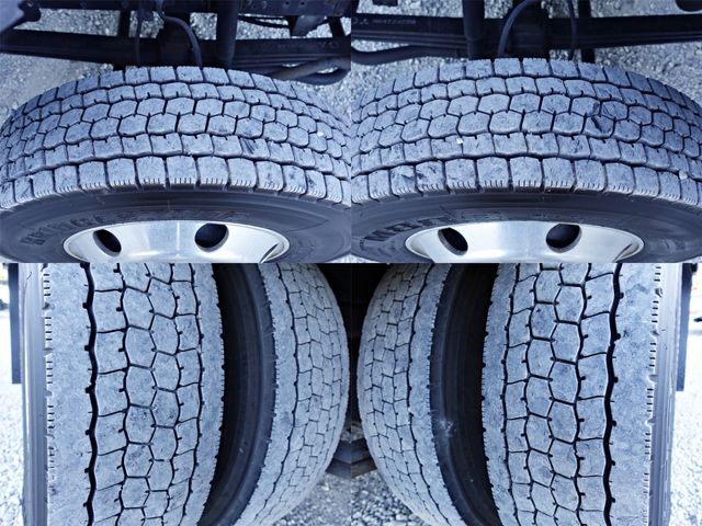 MITSUBISHI FUSOU FIGHTER 2012