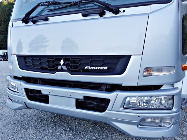 MITSUBISHI FUSOU FIGHTER 2013