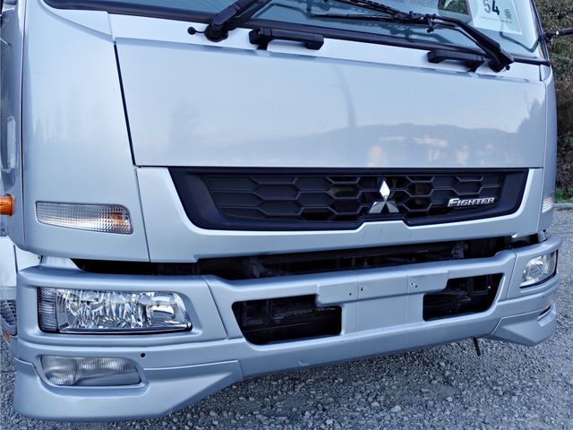 MITSUBISHI FUSOU FIGHTER 2013