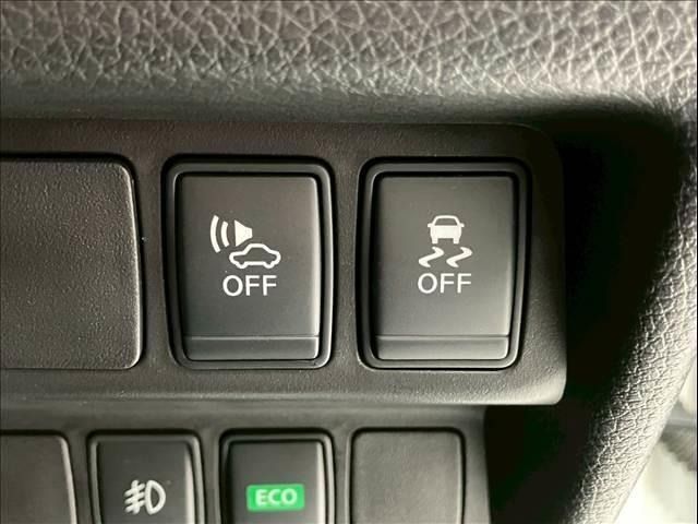 NISSAN X-TRAIL HYBRID 4WD 2015