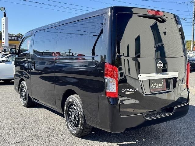 NISSAN NV350 CARAVAN 2021