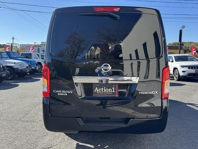 NISSAN NV350 CARAVAN 2021