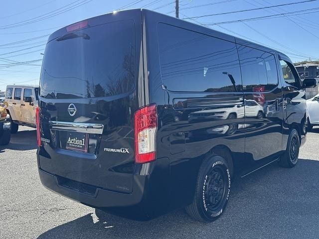 NISSAN NV350 CARAVAN 2021