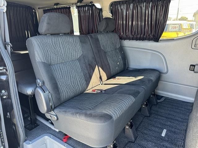 NISSAN NV350 CARAVAN 2021