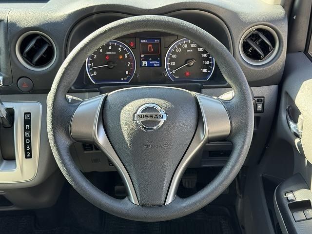 NISSAN NV350 CARAVAN 2021