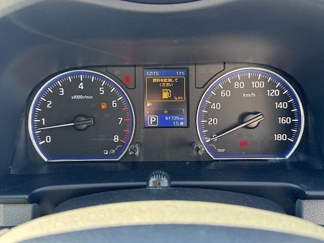 NISSAN NV350 CARAVAN 2021