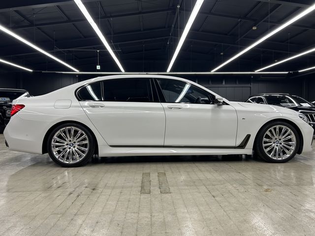 BMW BMW 7series 2019