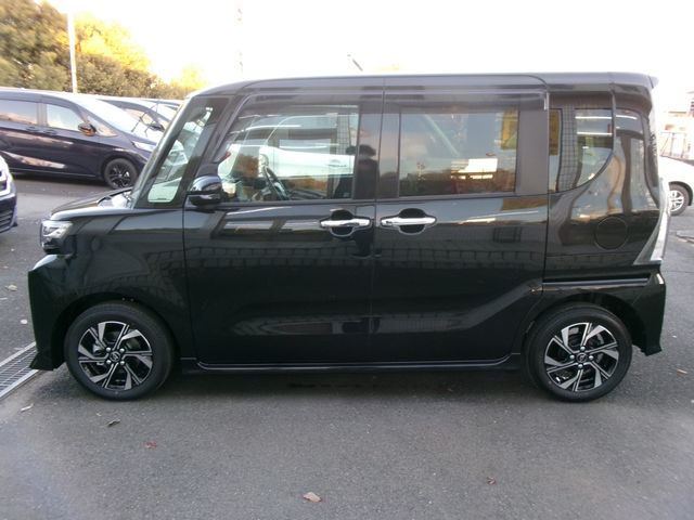 DAIHATSU TANTO CUSTOM 2025