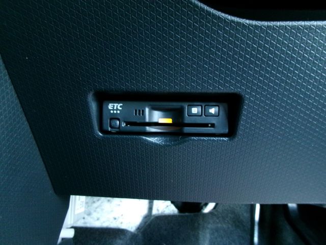 DAIHATSU TANTO CUSTOM 2025