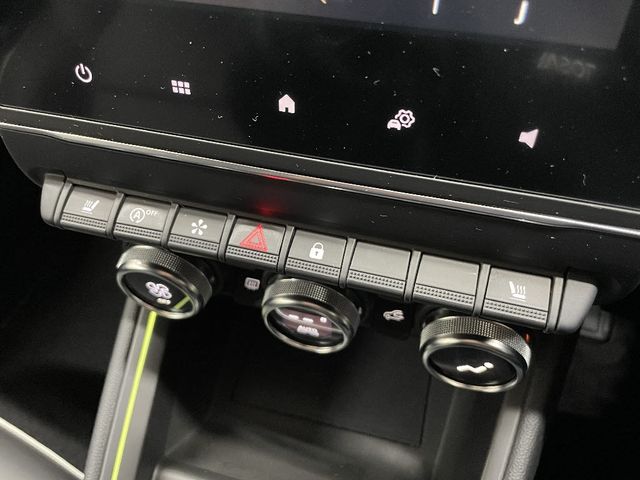 RENAULT RENAULT LUTECIA 2022