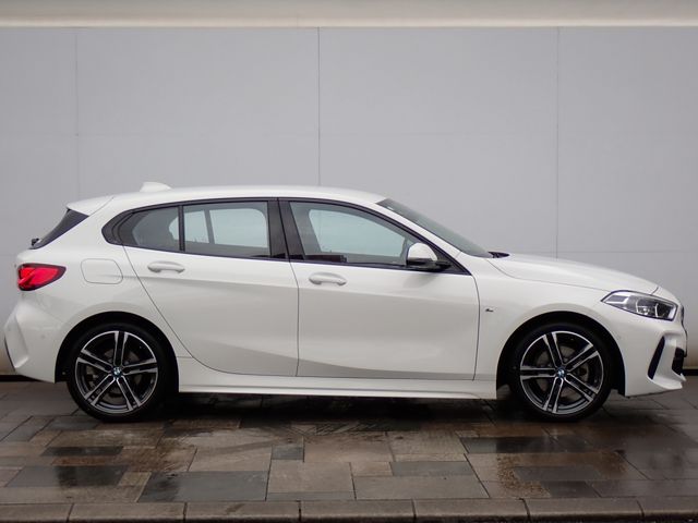BMW BMW 1series 2024