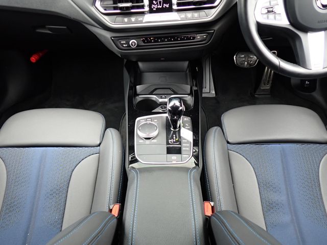 BMW BMW 1series 2024