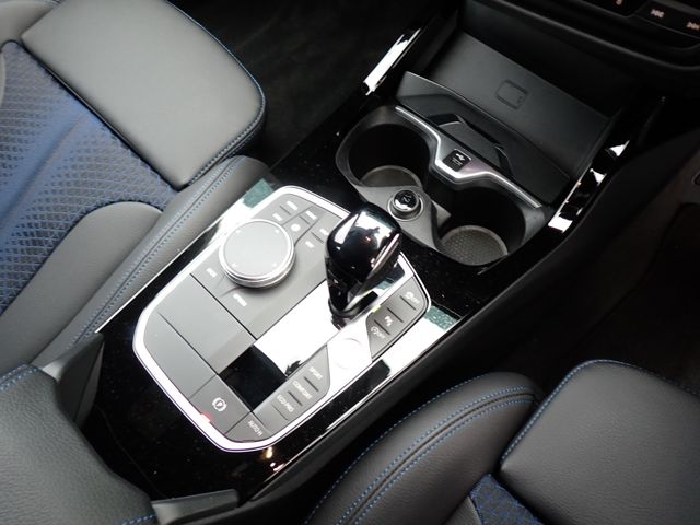 BMW BMW 1series 2024