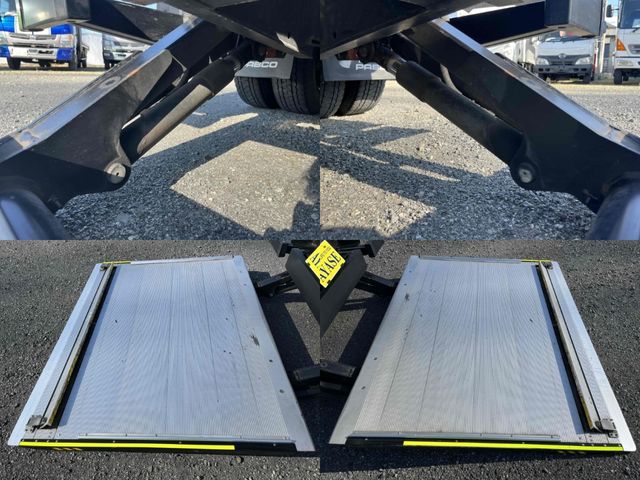 MITSUBISHI CANTER 2015