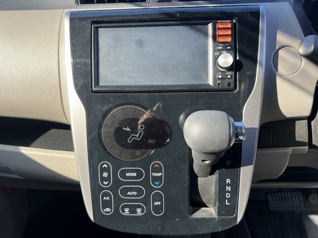 MITSUBISHI eK WAGON 2014