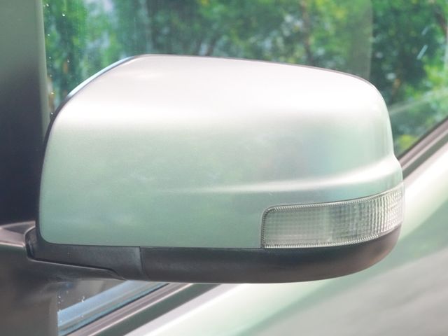 NISSAN SERENA  WG 4WD 2010