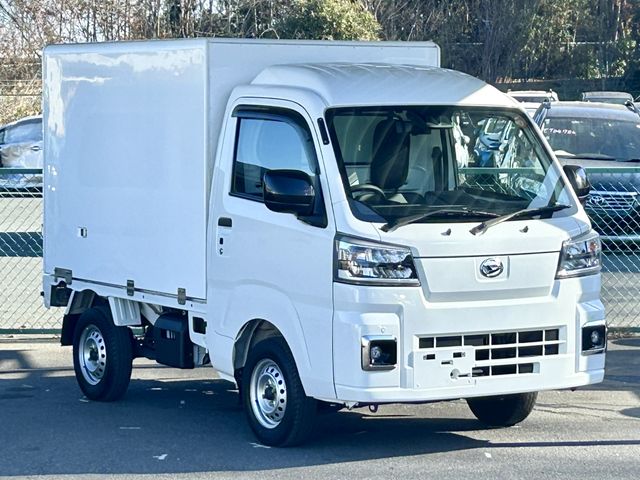 DAIHATSU HIJET truck 2023 