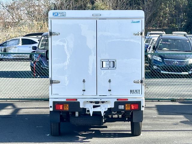 DAIHATSU HIJET truck 2023