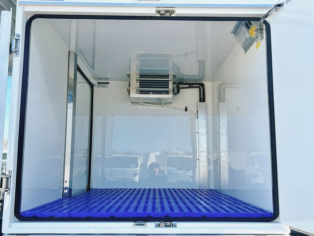 DAIHATSU HIJET truck 2023