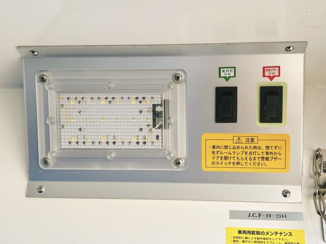 DAIHATSU HIJET truck 2023