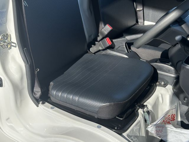 DAIHATSU HIJET truck 2023