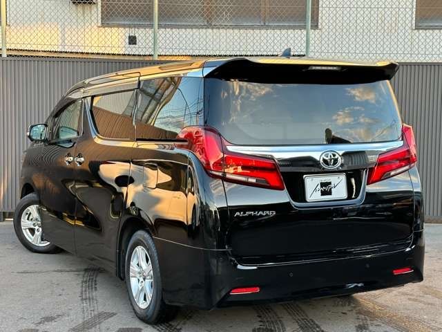 TOYOTA ALPHARD 2021