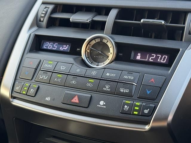 TOYOTA LEXUS NX300h 2015