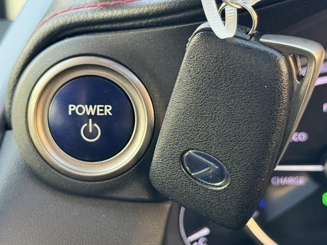 TOYOTA LEXUS NX300h 2015