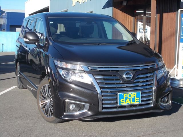 NISSAN ELGRAND 2019