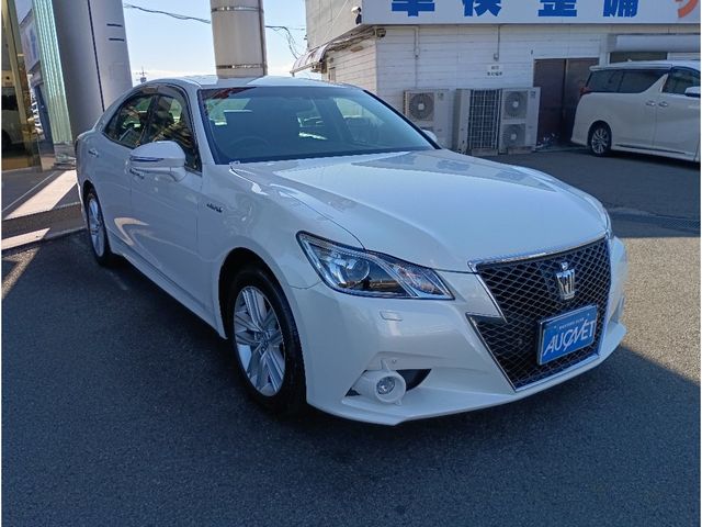 TOYOTA CROWN sedan hybrid 4WD 2015