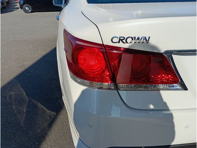 TOYOTA CROWN sedan hybrid 4WD 2015