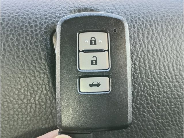 TOYOTA CROWN sedan hybrid 4WD 2015