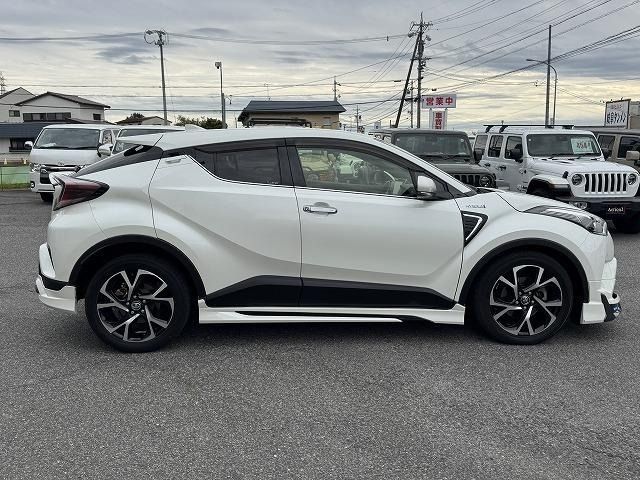 TOYOTA C-HR 2018