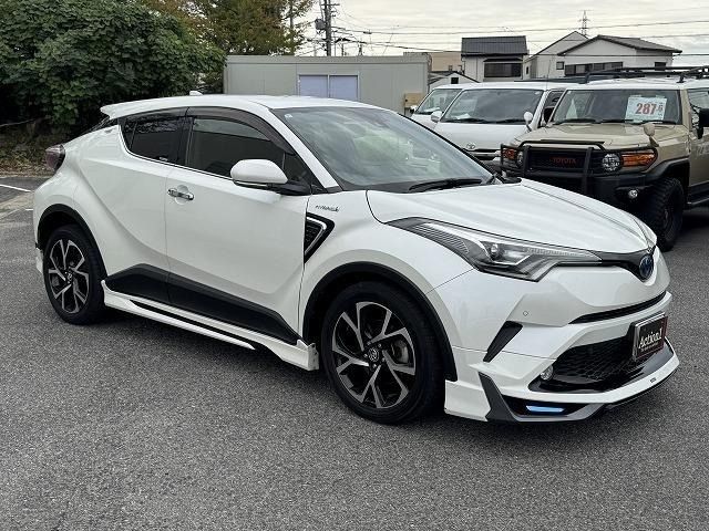 TOYOTA C-HR 2018