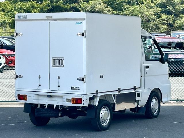 DAIHATSU HIJET truck 2014