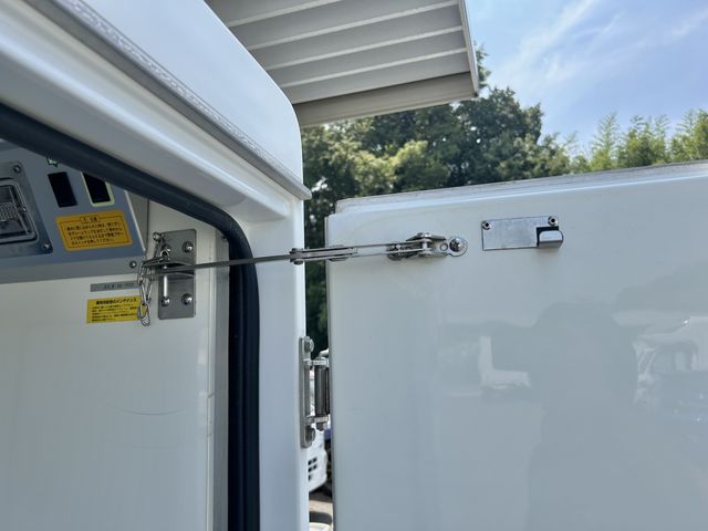 DAIHATSU HIJET truck 2014