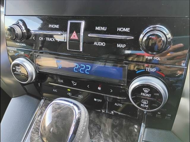 TOYOTA ALPHARD 4WD 2022