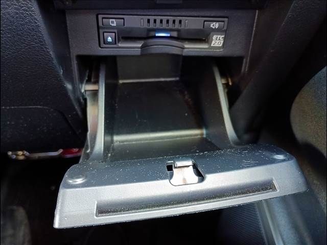 TOYOTA ALPHARD 4WD 2022