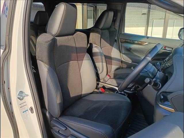 TOYOTA ALPHARD 4WD 2022