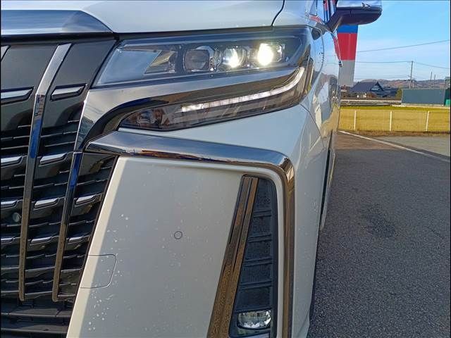 TOYOTA ALPHARD 4WD 2022