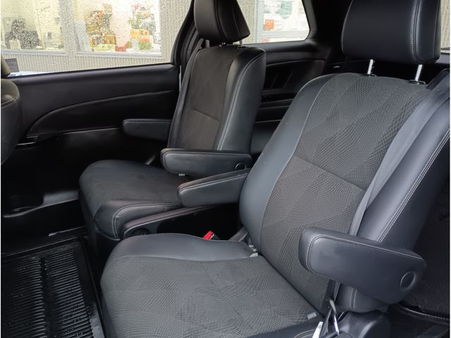 TOYOTA ESTIMA HYBRID 4WD 2019