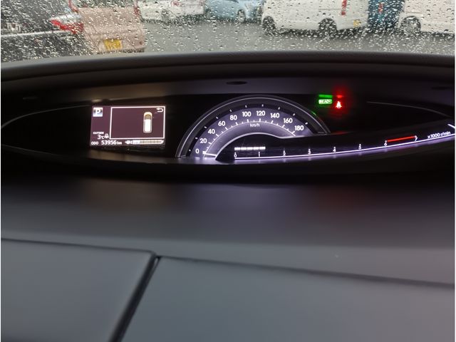 TOYOTA ESTIMA HYBRID 4WD 2019