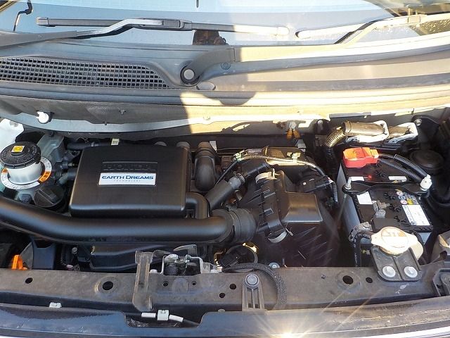 HONDA N BOX CUSTOM 2017